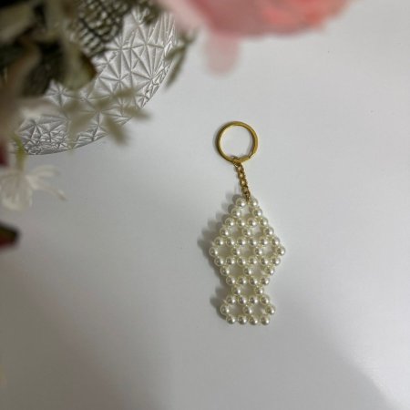 مدالية لولو شكل فانوس شغل يدوي مميزة جدًا