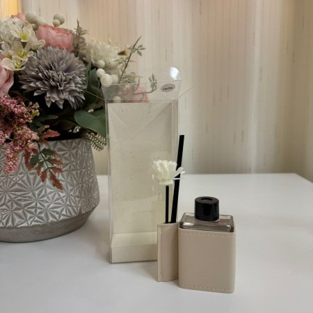 فواحة زجاج حجم ممتاز تغليف جلد + علبة شفاف