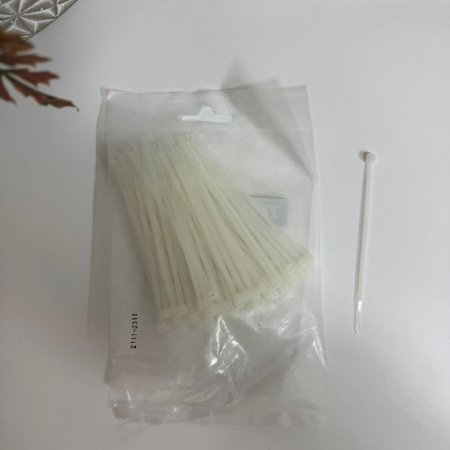 مرابط بلاستيك لون أبيض حجم صغير