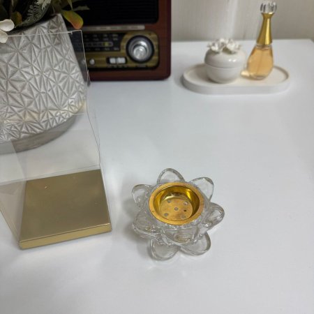 مبخرة كرستال شكل وردة مع علبة شفاف