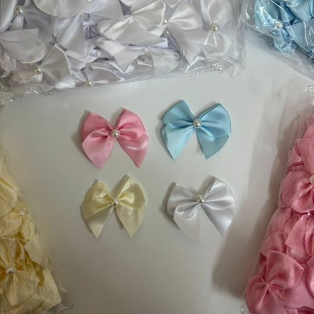 بييونات جاهزة بتصميم كتير حلو مع حبة لولو صغيرة